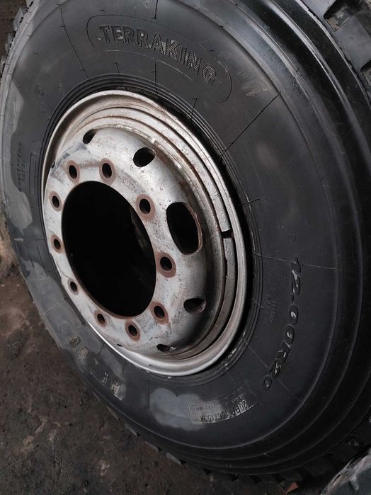 Шина 12.00R20 3шт с дисками МАЗ.