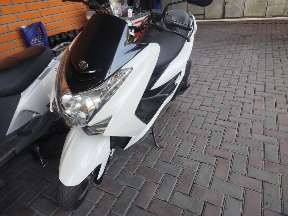Продам скутер Yamaha majesty s 155