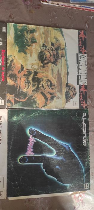 Продам виниловые пластинки в очень хорошем рабочем состоянии и