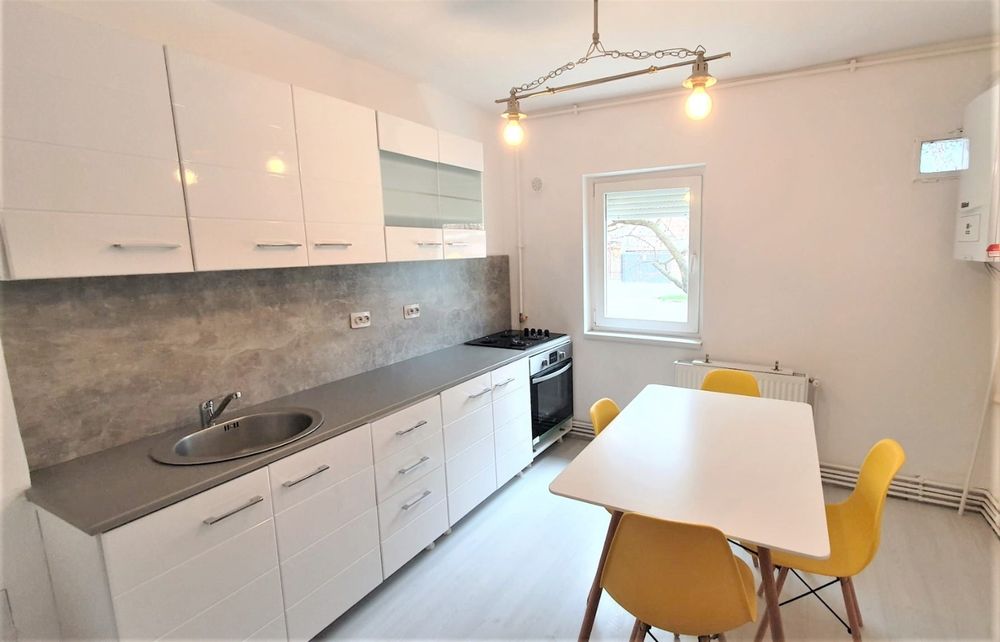 Apartament de închiriat