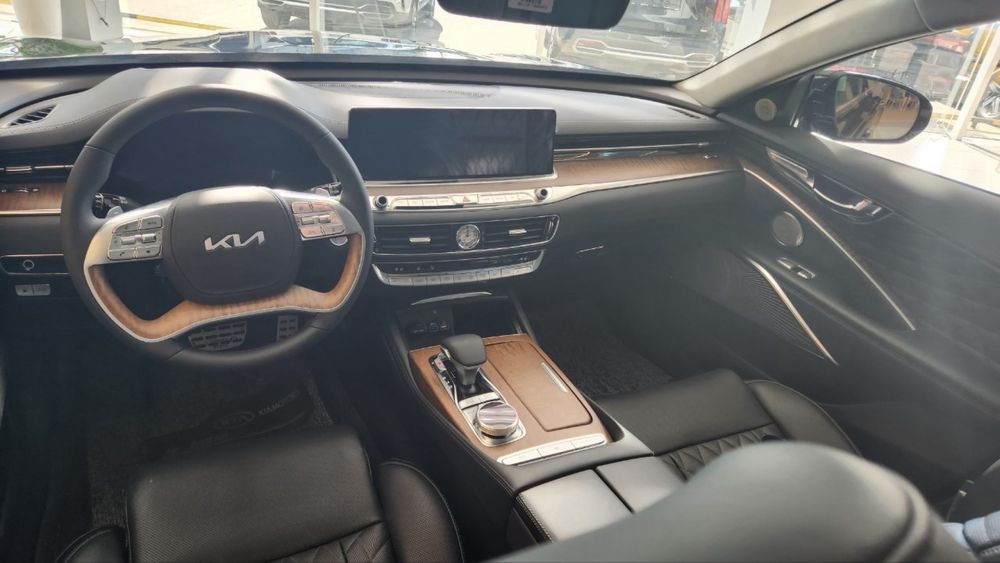 Kia K9 2026 Rohat avtosalon