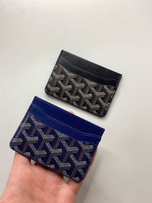 Стильный картхолдер