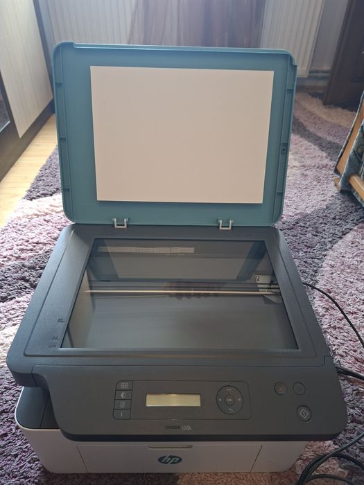 Imprimanta HP laser MFP 135r alb-negru