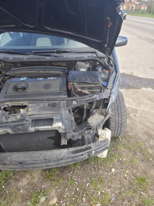 Skoda fabia 1.4 16 valve avariată  față.Motor funcțional!