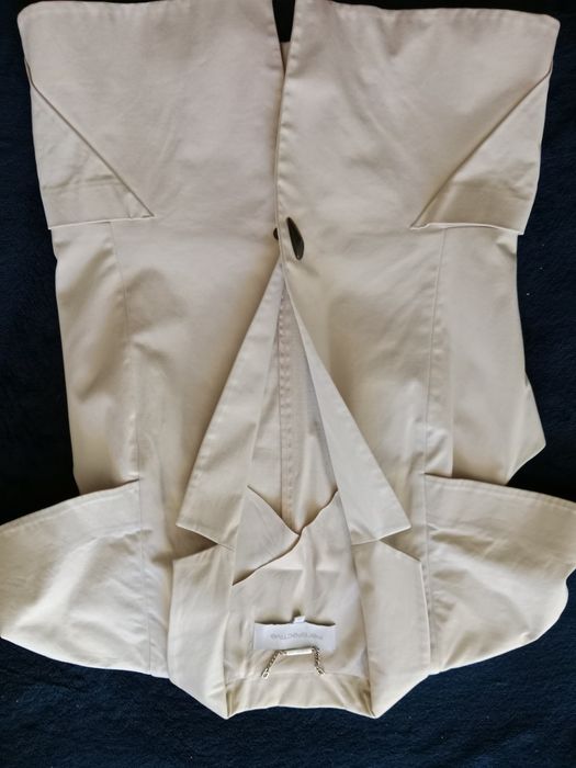 Продам женский костюм