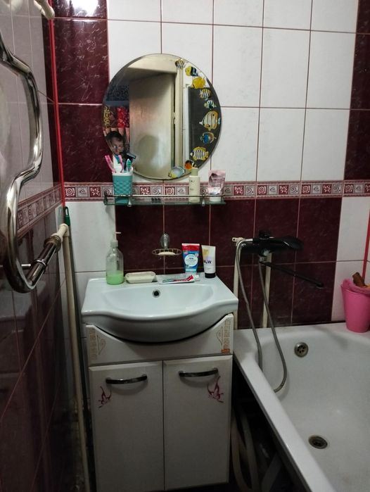 Продам 2х ком квартиру район  Перинатального центра