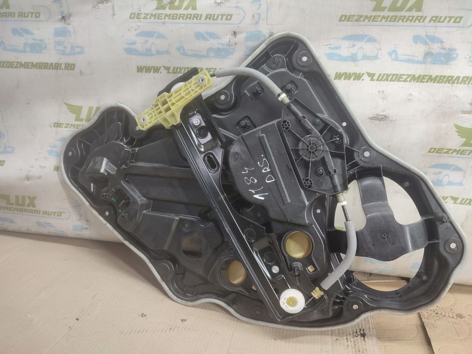 Macara geam dreapta spate 68243944aa Jeep Compass 2 (2017 - 2021) 2.0 Multijet II