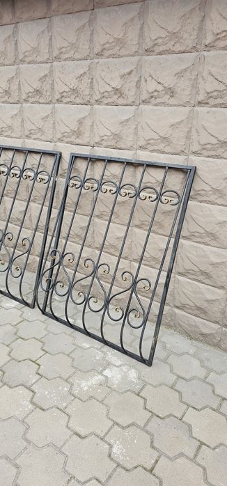 Продам решётки на окна.