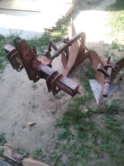 Plug și rariță  pentru tractor 28-45cp