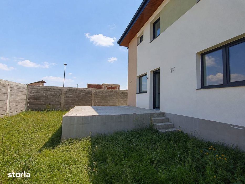 Casă individuală nouă în Cristian , 497 mp teren, 3 camere