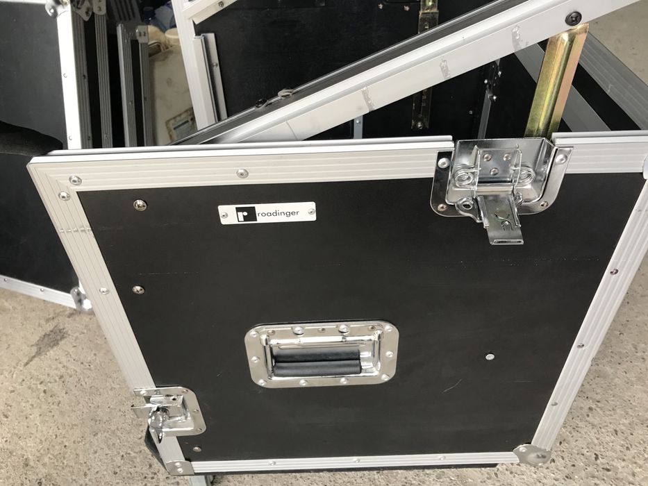Vand rack case pentru mixer si amplificatoare