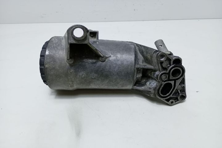 Carcasa  filtru ulei 2.5 dci Renault Master a 2-a generatie (facelift