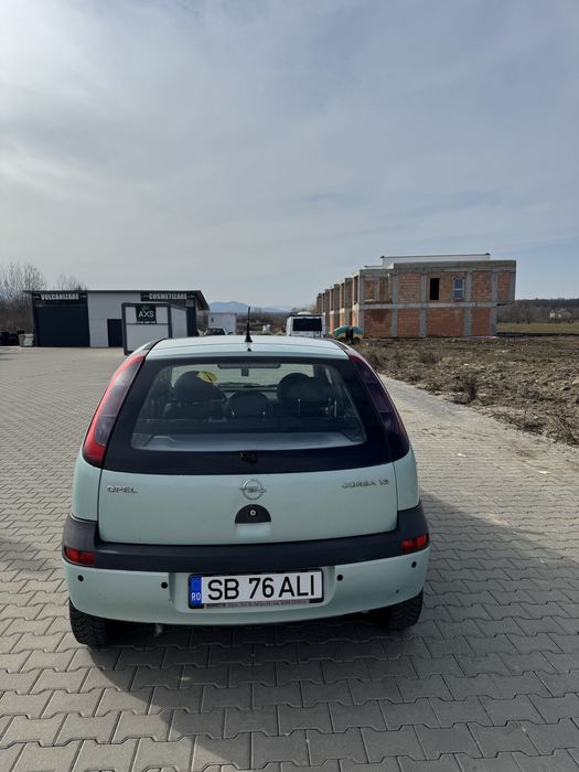 Opel corsa 1.2 cutie automată
