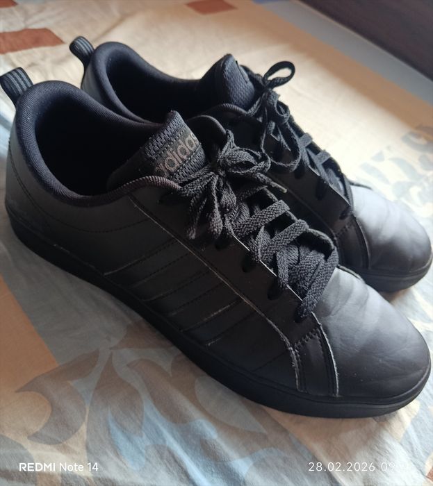 Мъжки маратонки Адидас 46 дължина на стелката 30.5см