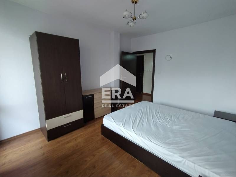 Дава се под наем Двустаен апартамент в Варна, Лятно кино Тракия - 65 кв.м за 332 € - Снимка #3