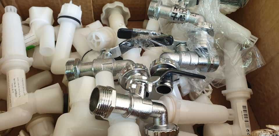 Канелки за буре  бидон дървени железни  месингови и пластмасови тапи