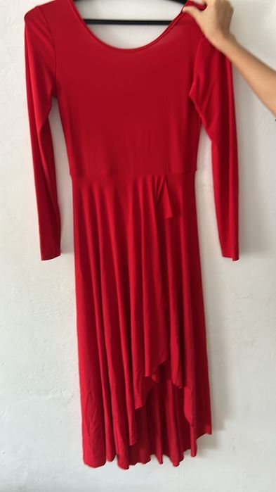 Продам платье танцевальное