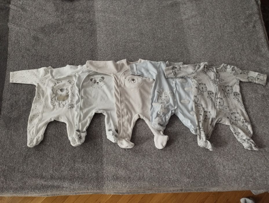 Бебешки дрешки за момченце