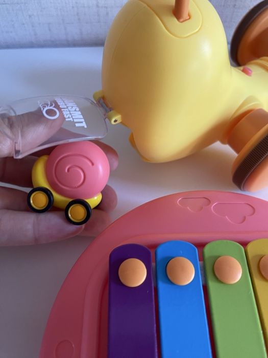 Два броя охлювче за дърпане - 4 в 1 - ксилофон, бебешка игра