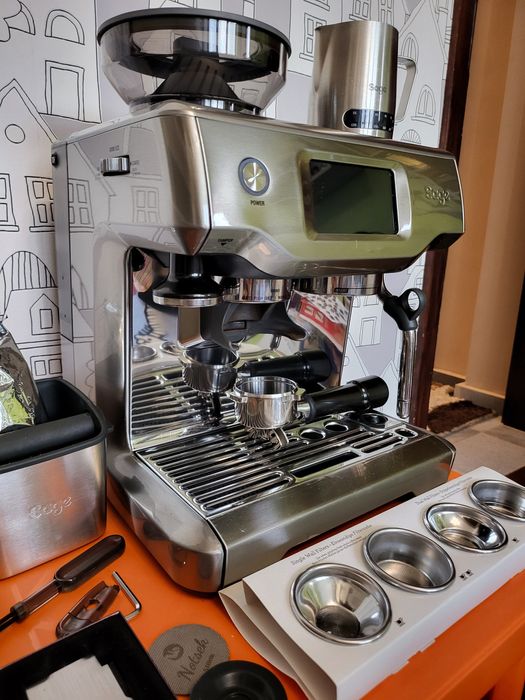 Кафемашина SAGE the Barista Touch Еспресо машина с дисплей