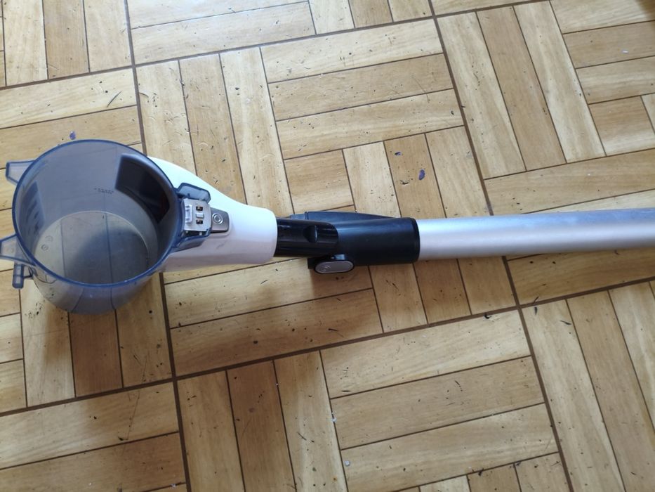 На пылесос Bosch BCS 1ultd продам