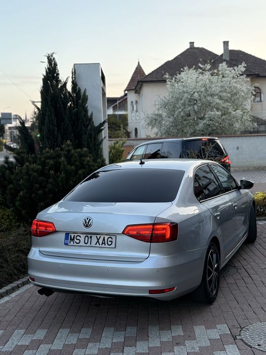 VOLKSWAGEN Jetta 2016 — imagine 5
