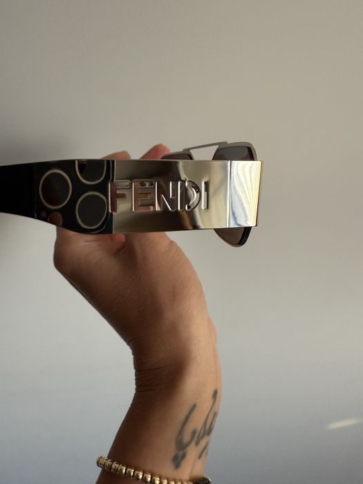 Слънчеви очила Fendi оригинални