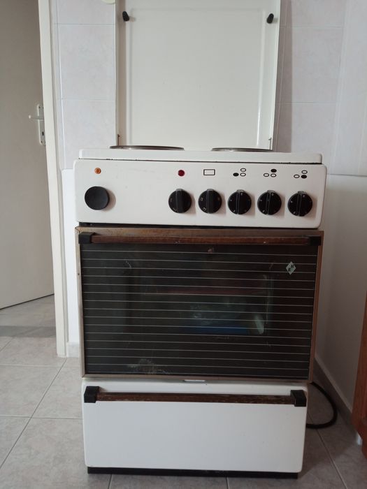 Електрическа готварска печка