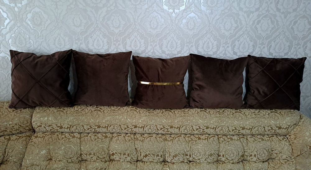 Декоративные подушки