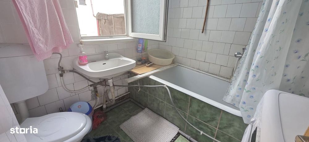 Ocazie ! Centru Piata Unirii 2 Camere 2 Balcoane Etaj 1 Boxa 76.500 E