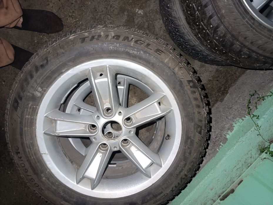 Продам диски с резиной