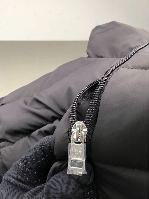 Moncler елек мъжки
