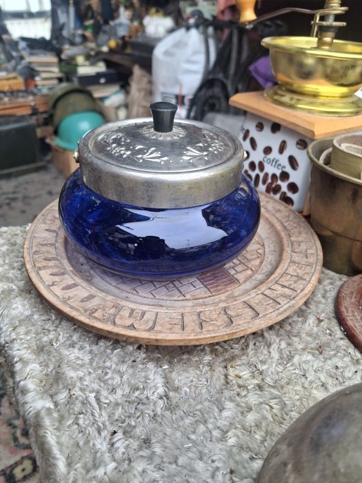 Продам советскую сахарницу