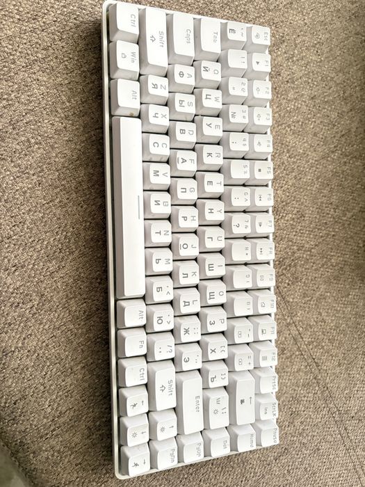 Клавиатура K84 хорошая