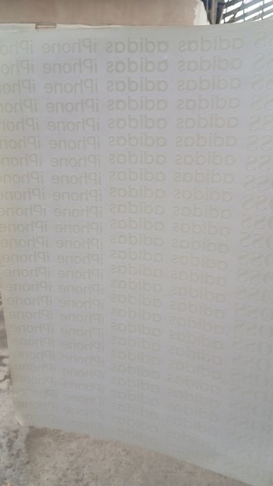 Наклека сотилади