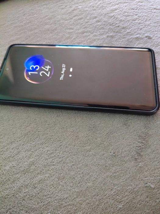 Huawei NOVA9 в много добро състояние