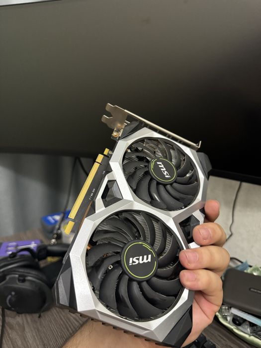 Видеокарта RTX 2060