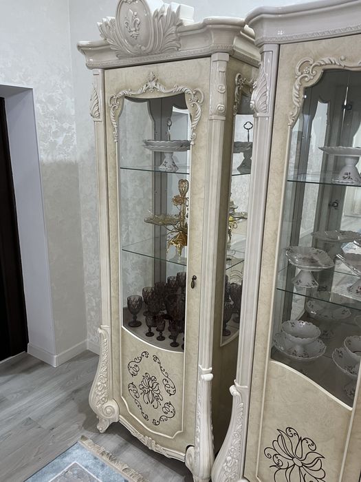 Серванты для гостиной