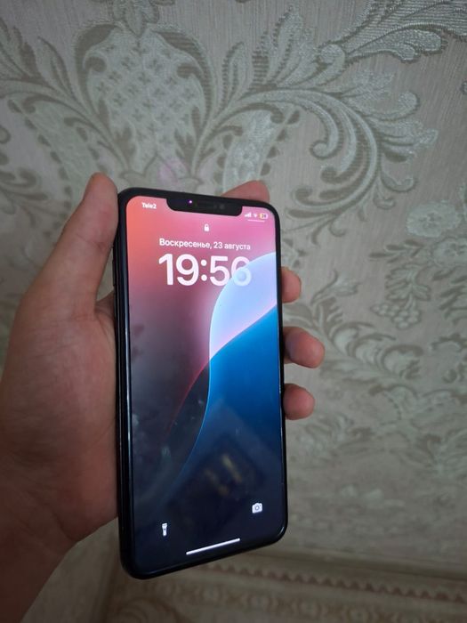 Iphone Xs max с гарантие