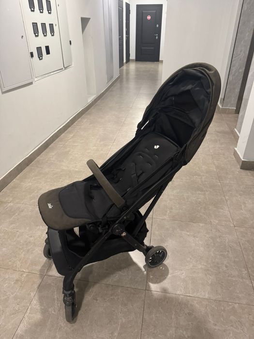 Коляска Joie tourist