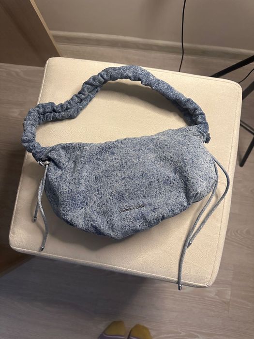 Сумка Charles Keith