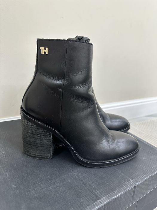 Сапоги Tommy Hilfiger