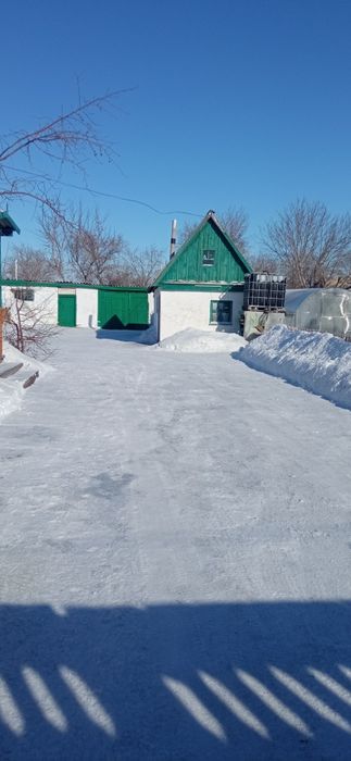 Продам дом на селе. 60 км. от города