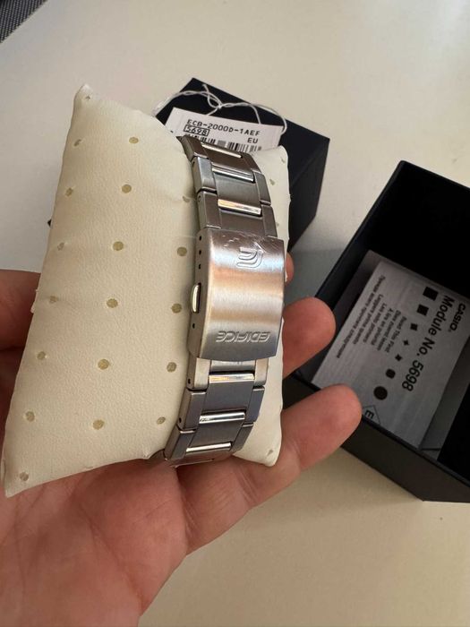 Часовник CASIO ECB-2000D-1AEF