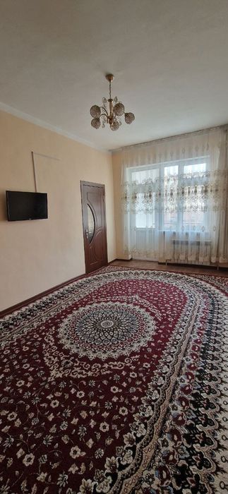 SERGILI 6A 2xona sotiladi zudlik bilan fayzli va nurli honadon