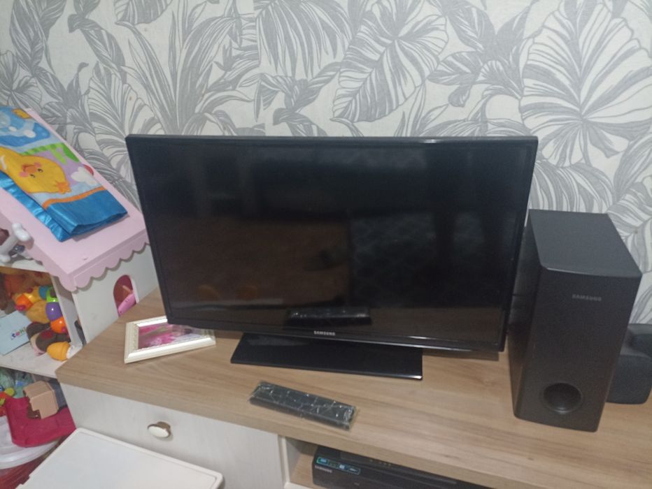 Продам телевизор и ДВД