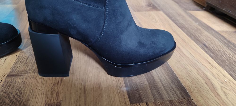 Кожени зимни ботуши