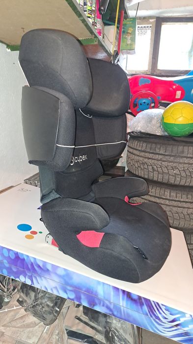 Детско столче за кола