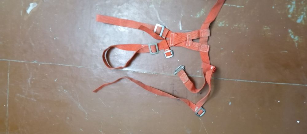 Продаю страхоаочную обвязку.