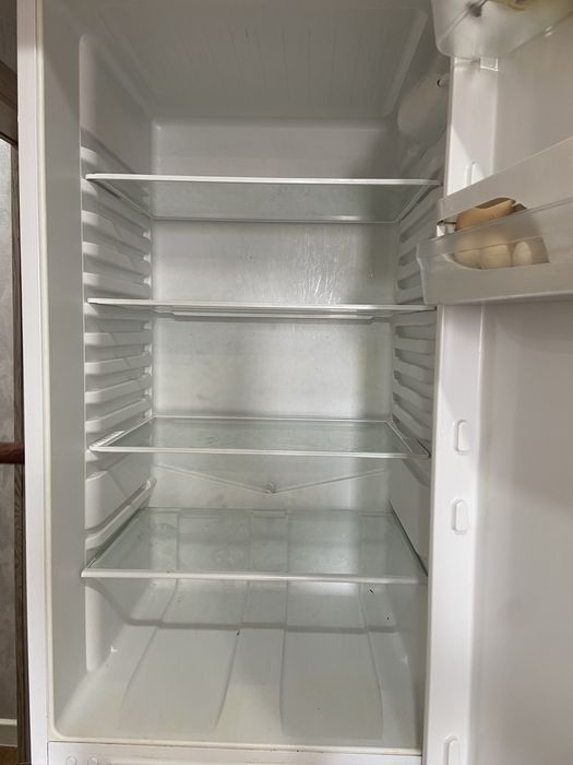 Срочно продам холодильник